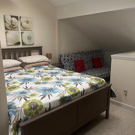 Akiskinook At Windermere Lake - Private Beach Access - New Pool And Hot Tub Now Open! Инвермор Екстериор снимка
