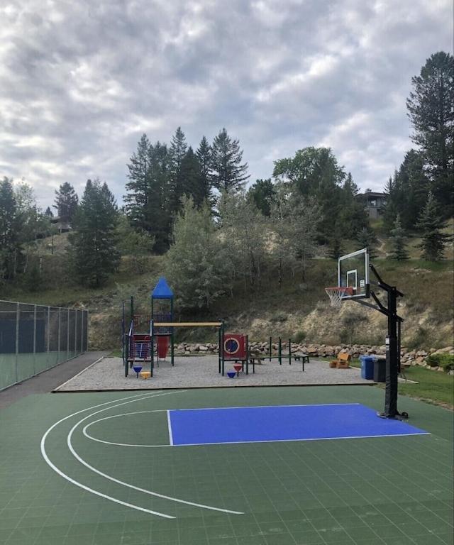 Akiskinook At Windermere Lake - Private Beach Access - New Pool And Hot Tub Now Open! Инвермор Екстериор снимка